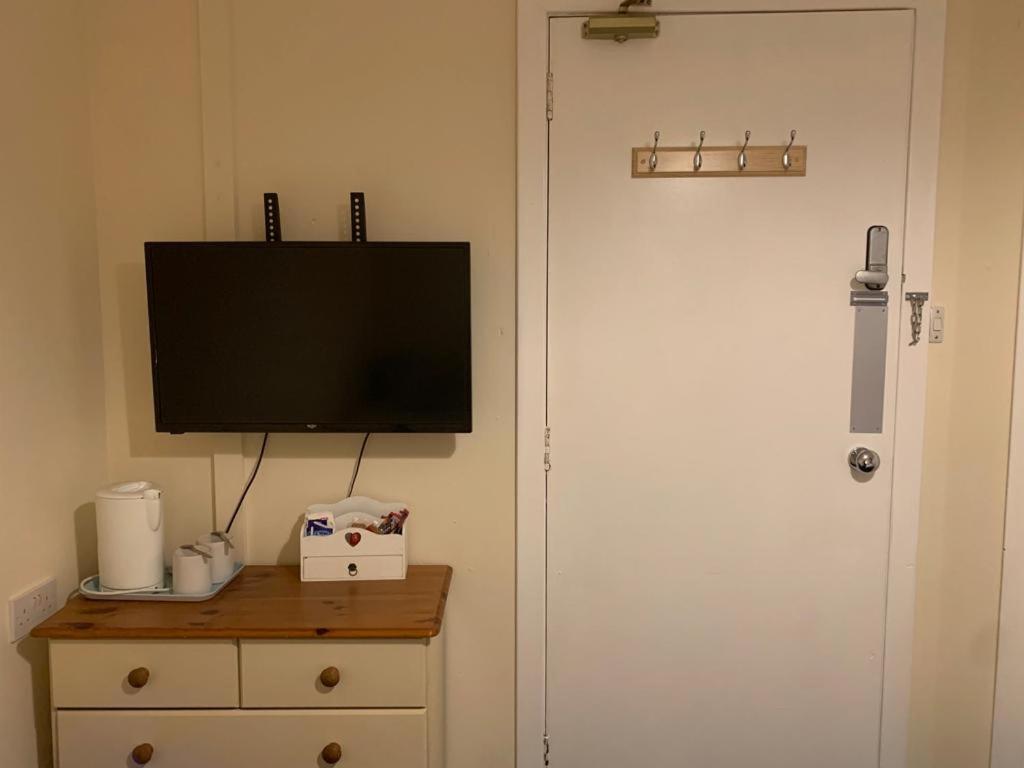 Castle View Accommodation room 4