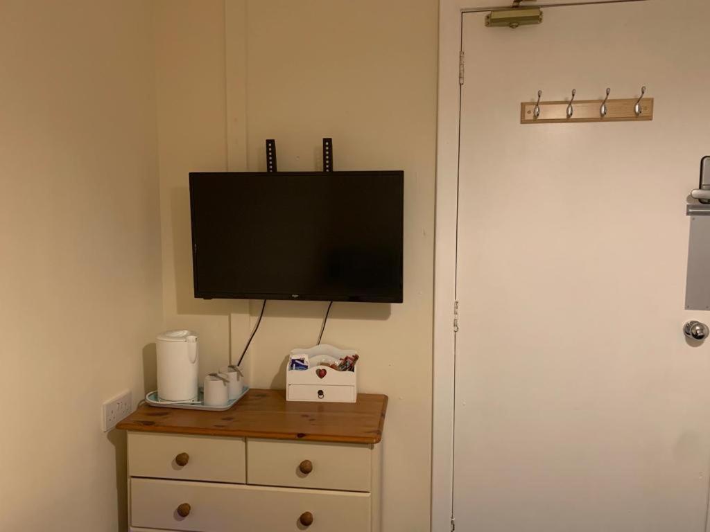 Castle View Accommodation room 5